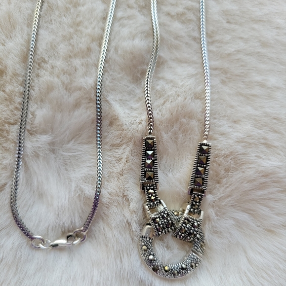 Marcasite Necklace - Picture 2 of 3